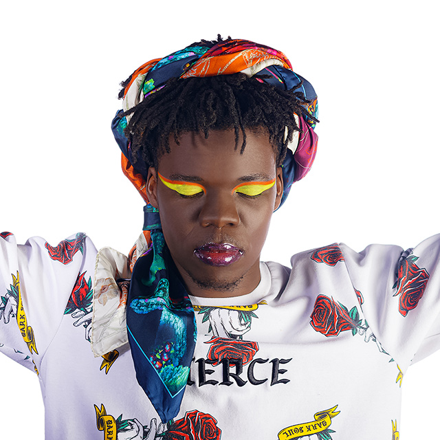 Для школы макияжа «Форум» @forum.mua. Платок: @radicalchicfashion. Модель: Туба @zsmodels.