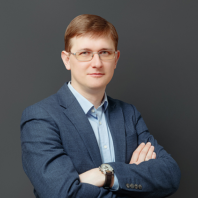 Денис, деловой портрет.