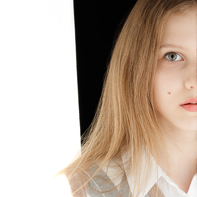 Модель: Ульяна @topsecretkids_official.