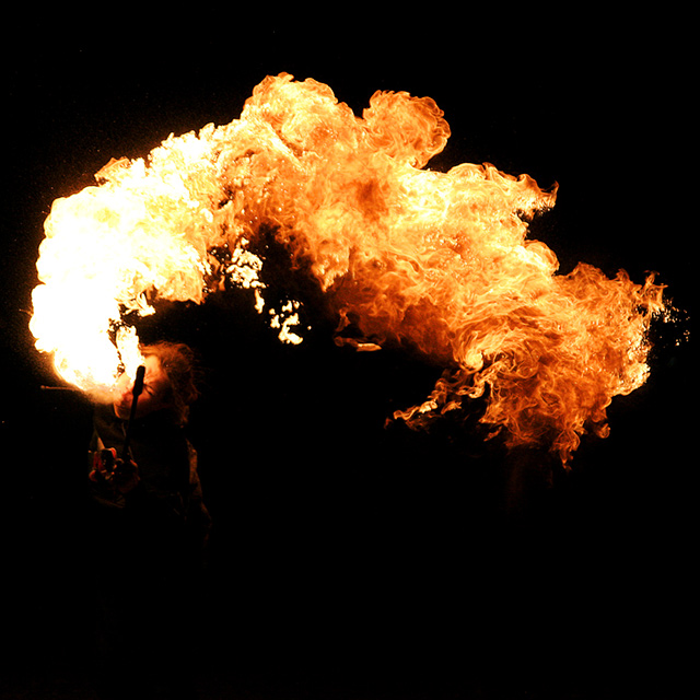 Метатели огня. Москва, 2009 г.