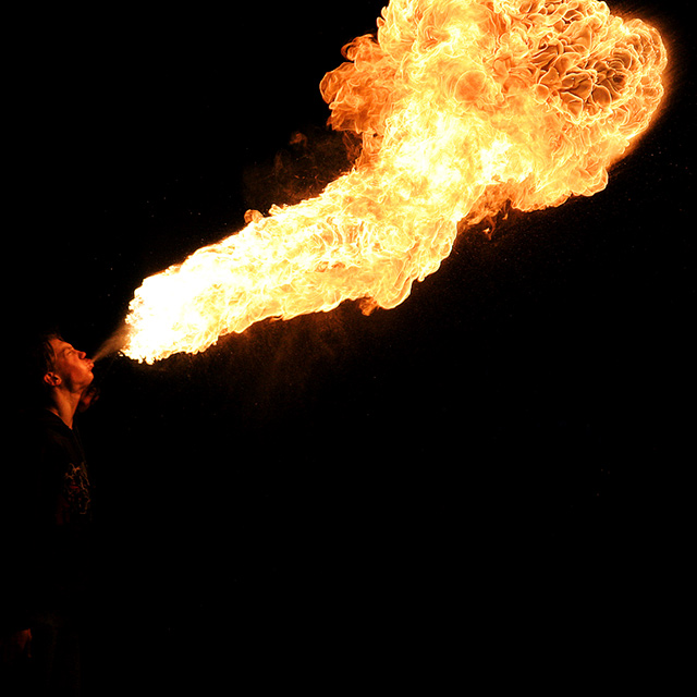 Метатели огня. Москва, 2009 г.