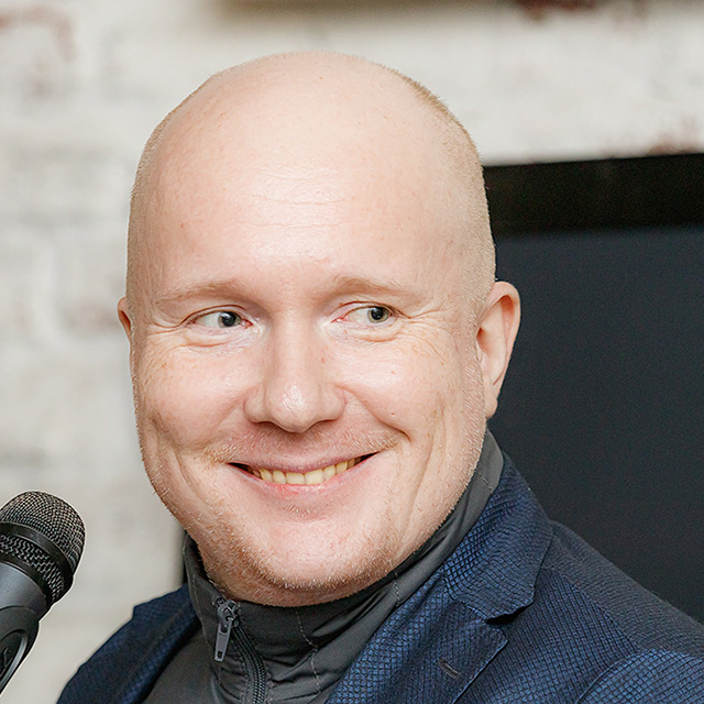 Вечер чтения рассказов Ивана Кондракова, кафе «Гоген».