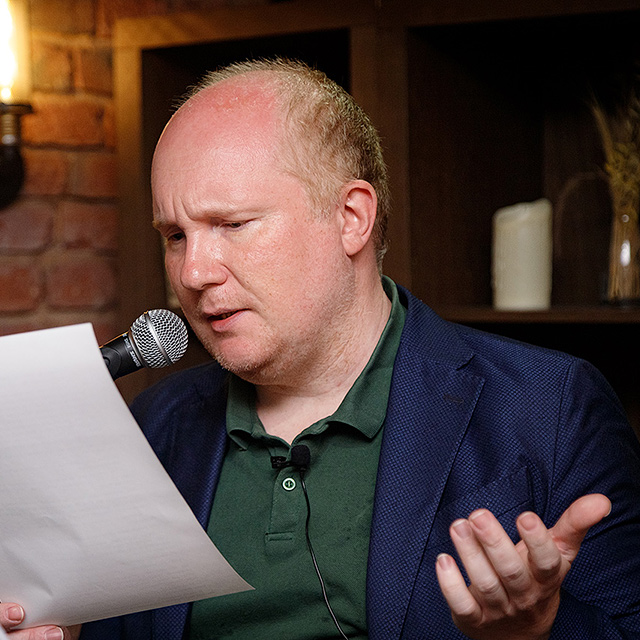 Литературные чтения Ивана Кондракова, кафе «Мерани».